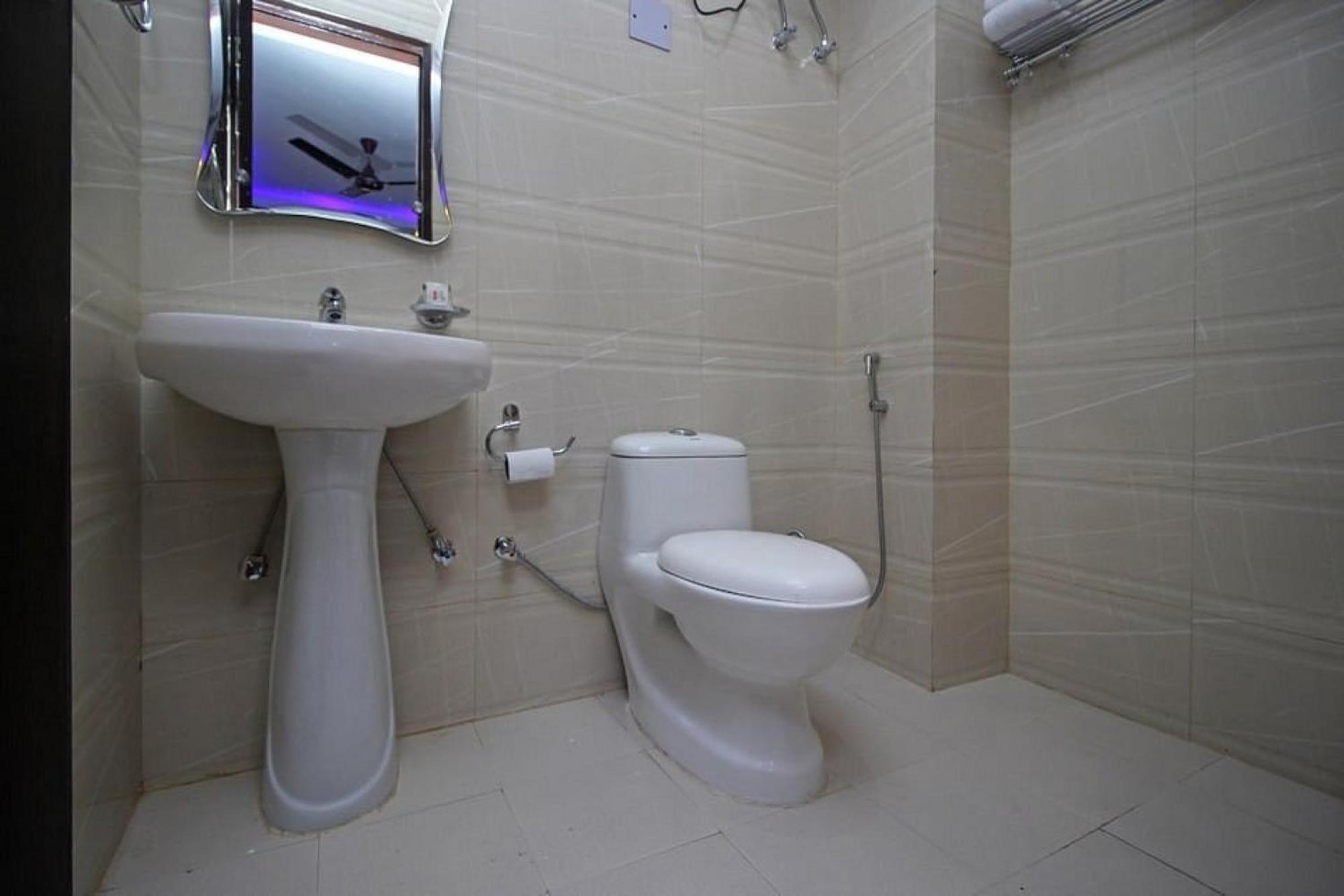 Hotel Tourist Palace New Delhi Luaran gambar